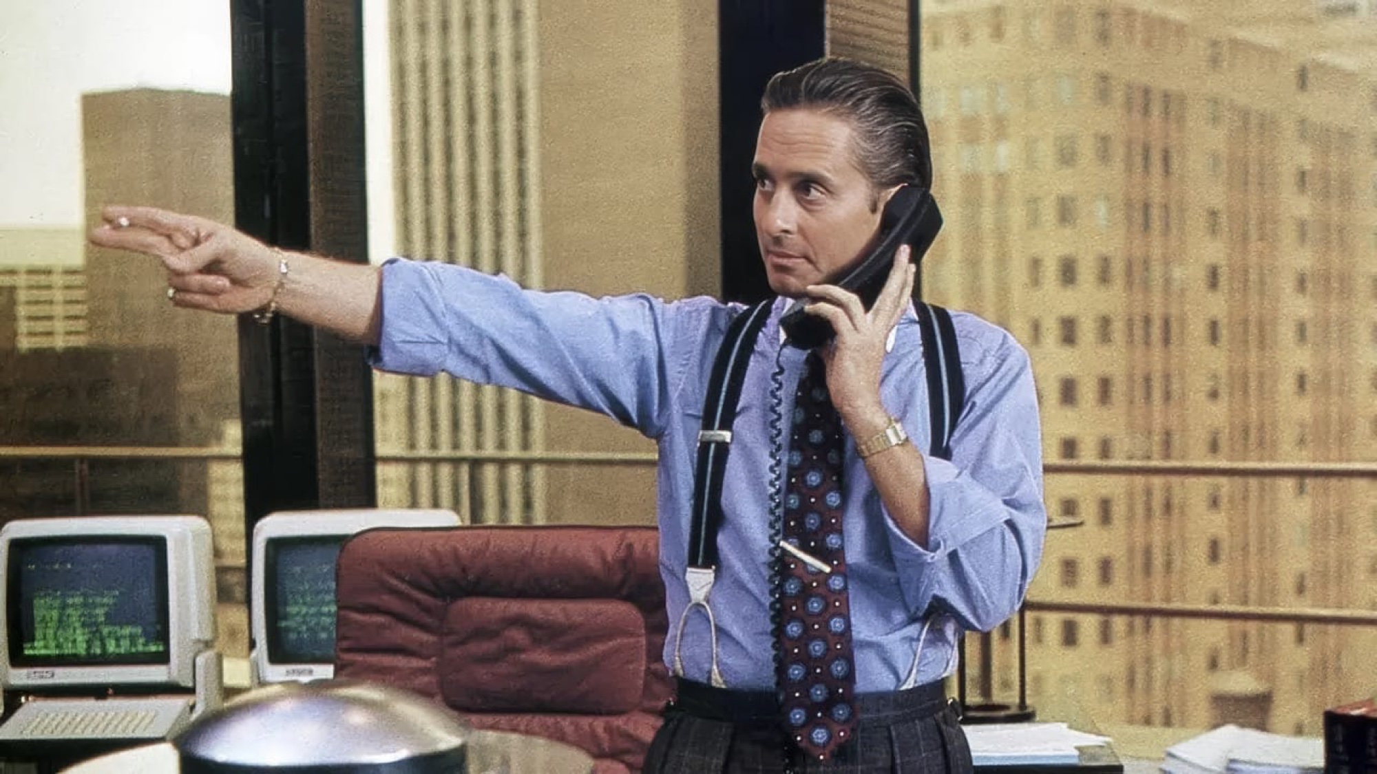 Wall Street (1987): Il cult di Oliver Stone che raccontò il cuore oscuro della finanza
